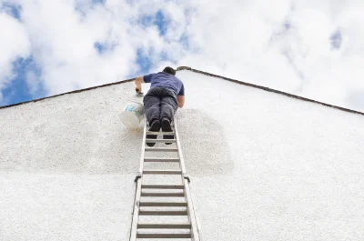 Peinture extérieure à Varenguebec — façades et ravalement